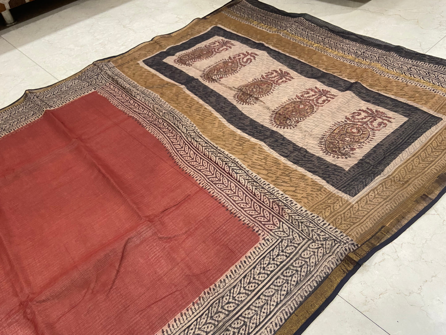 Red and black leaf border cotton kota doria saree