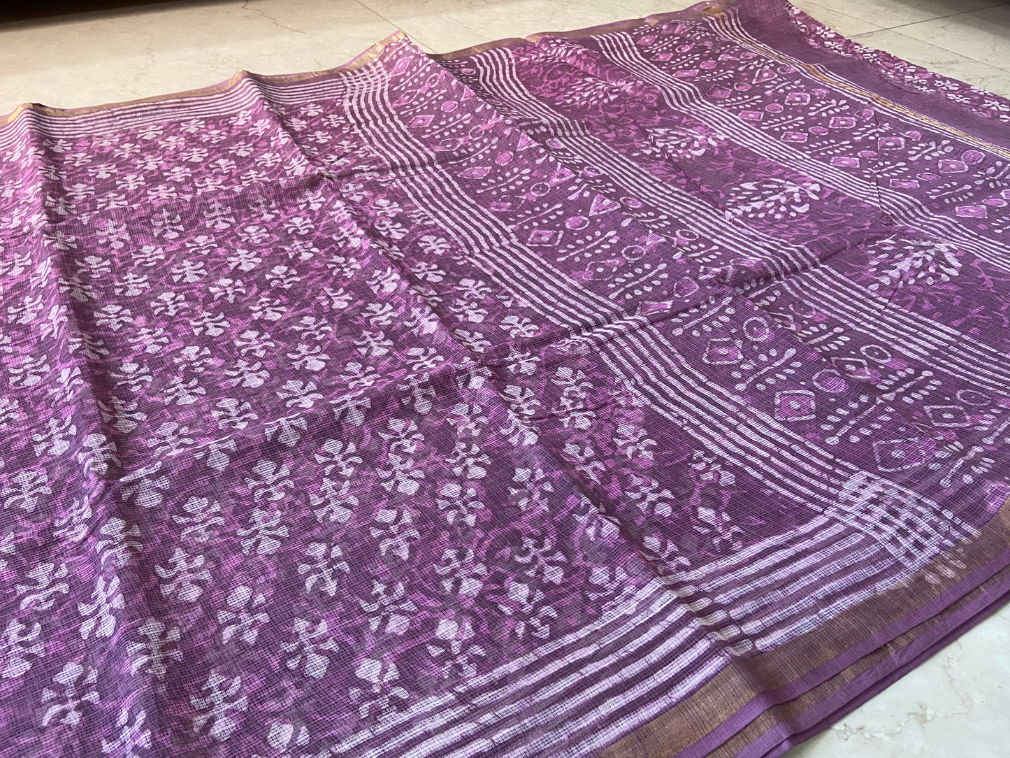 Mauve pink cotton kota doria zari border saree
