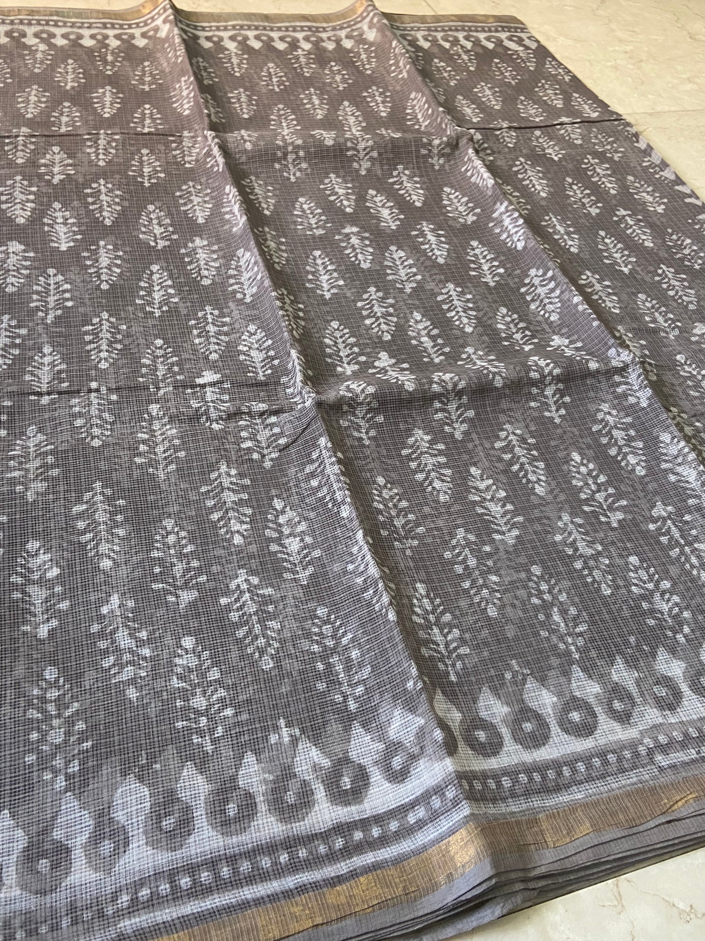 Light grey cotton kota doria saree