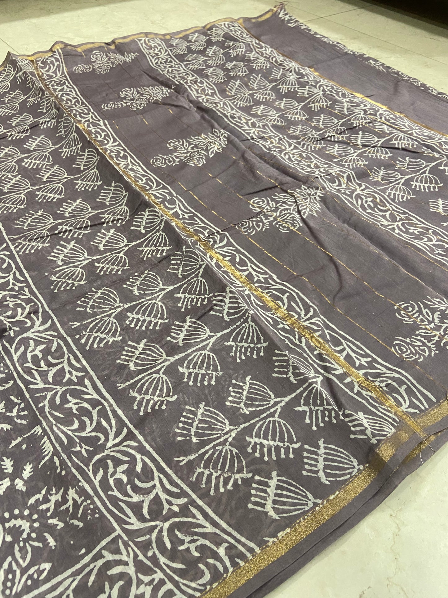 Grey chanderi cotton silk zari border saree