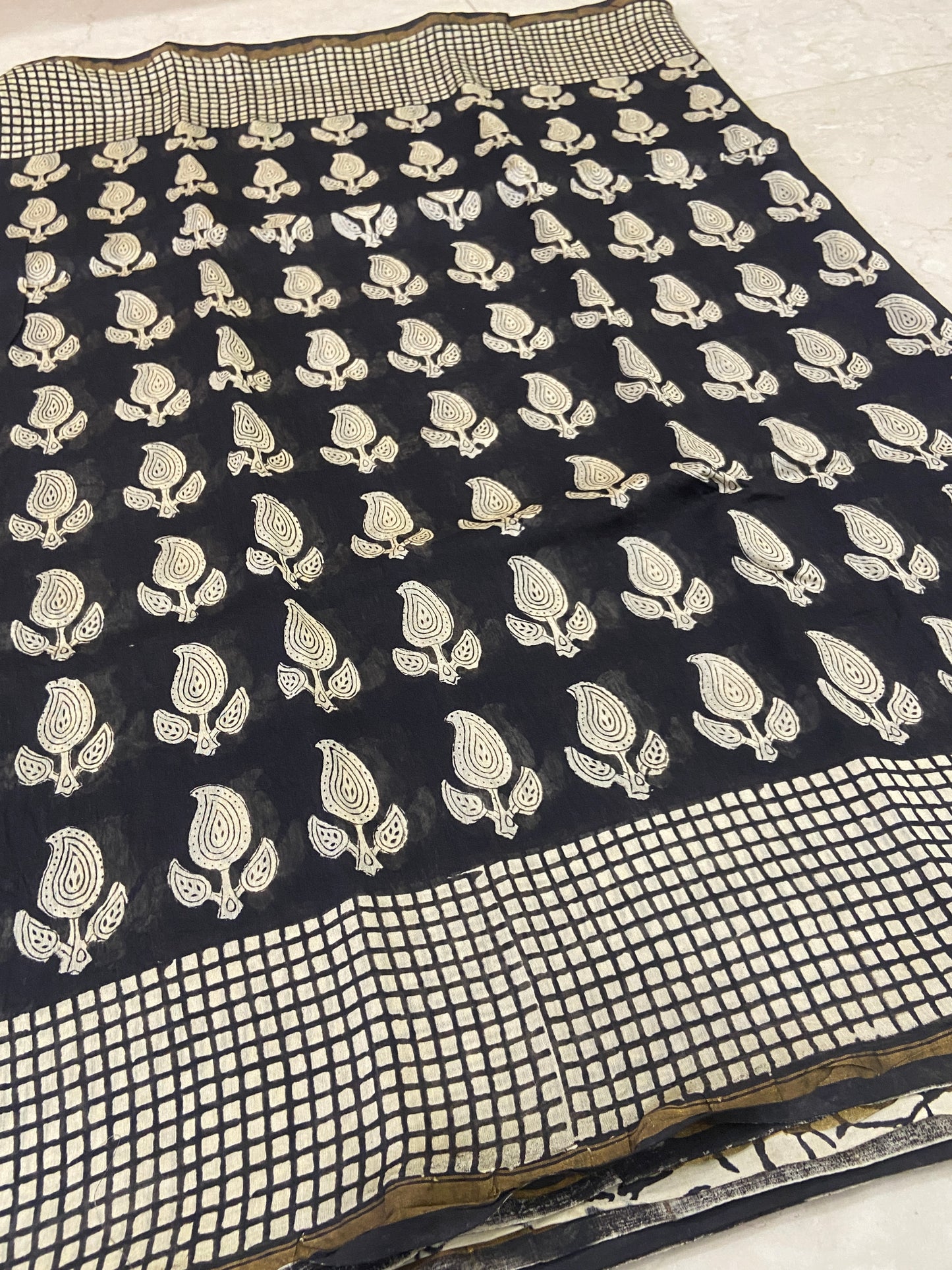 Black mango buttis chanderi cotton silk saree
