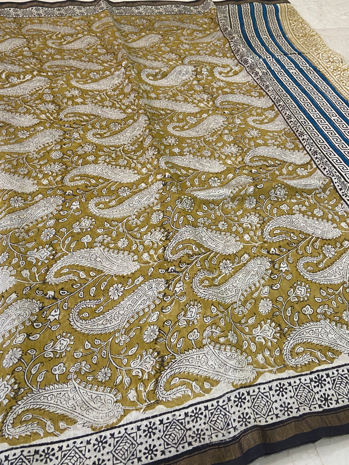 Mehandi green chanderi cotton silk zari border saree