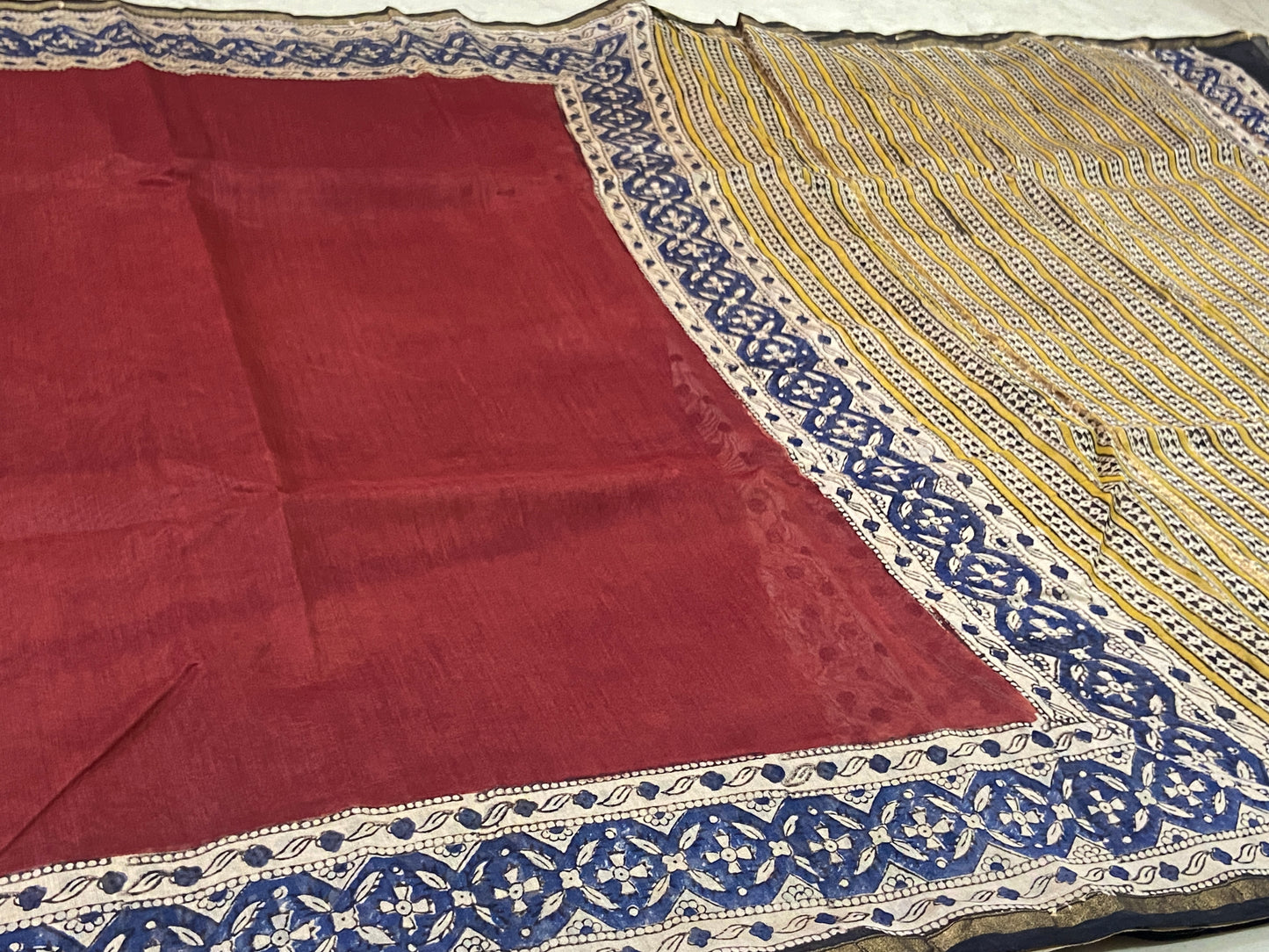 Red chanderi cotton silk zari border saree