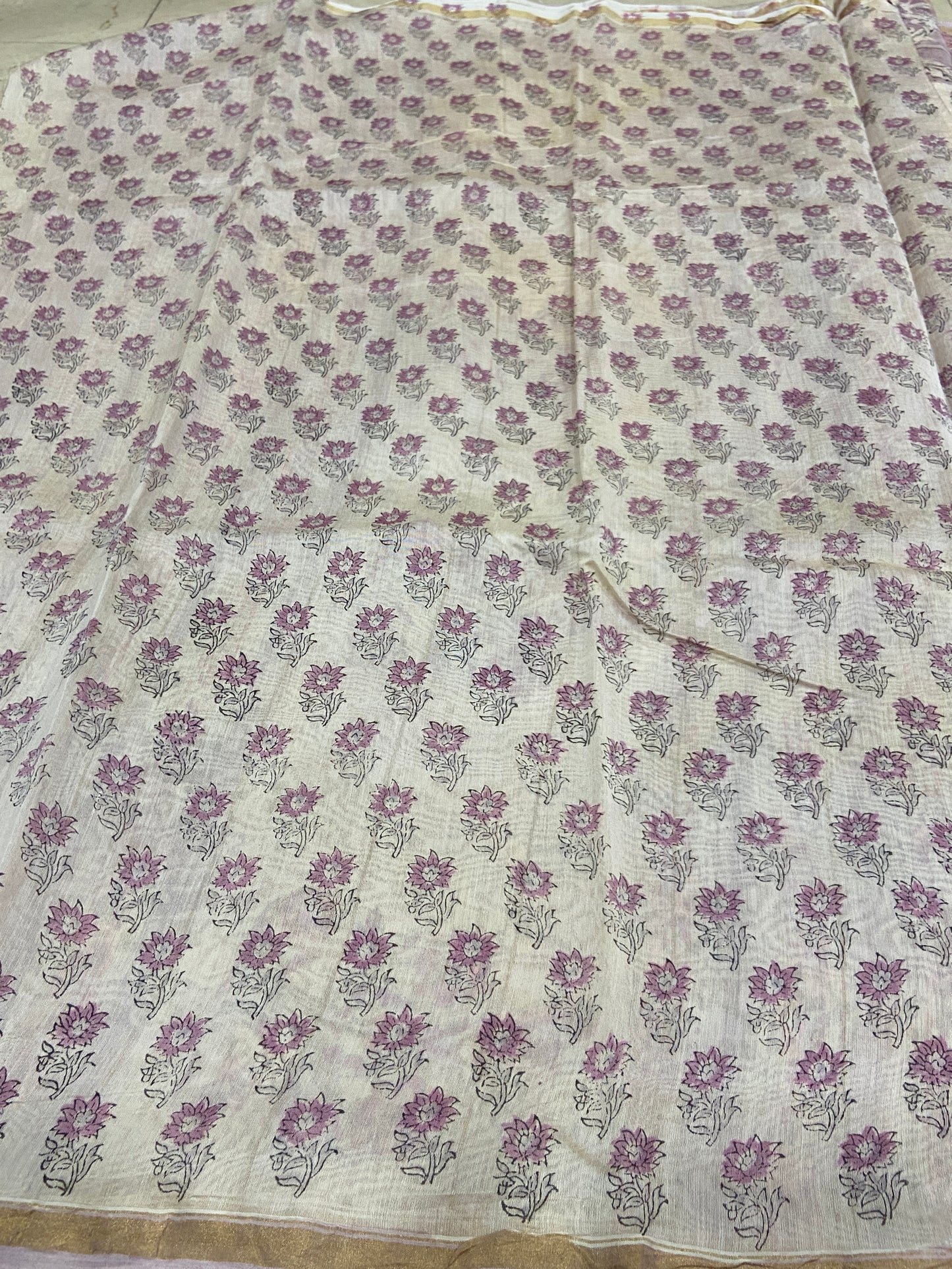 Pink flowers buttis chanderi cotton silk saree